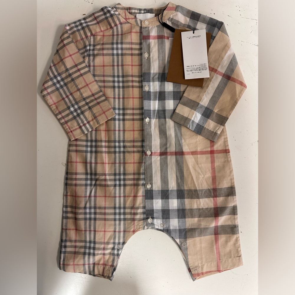Burberry Plaid Emperor Collar One Piece Baby Pants Romper NEW WITH TAGS 12m